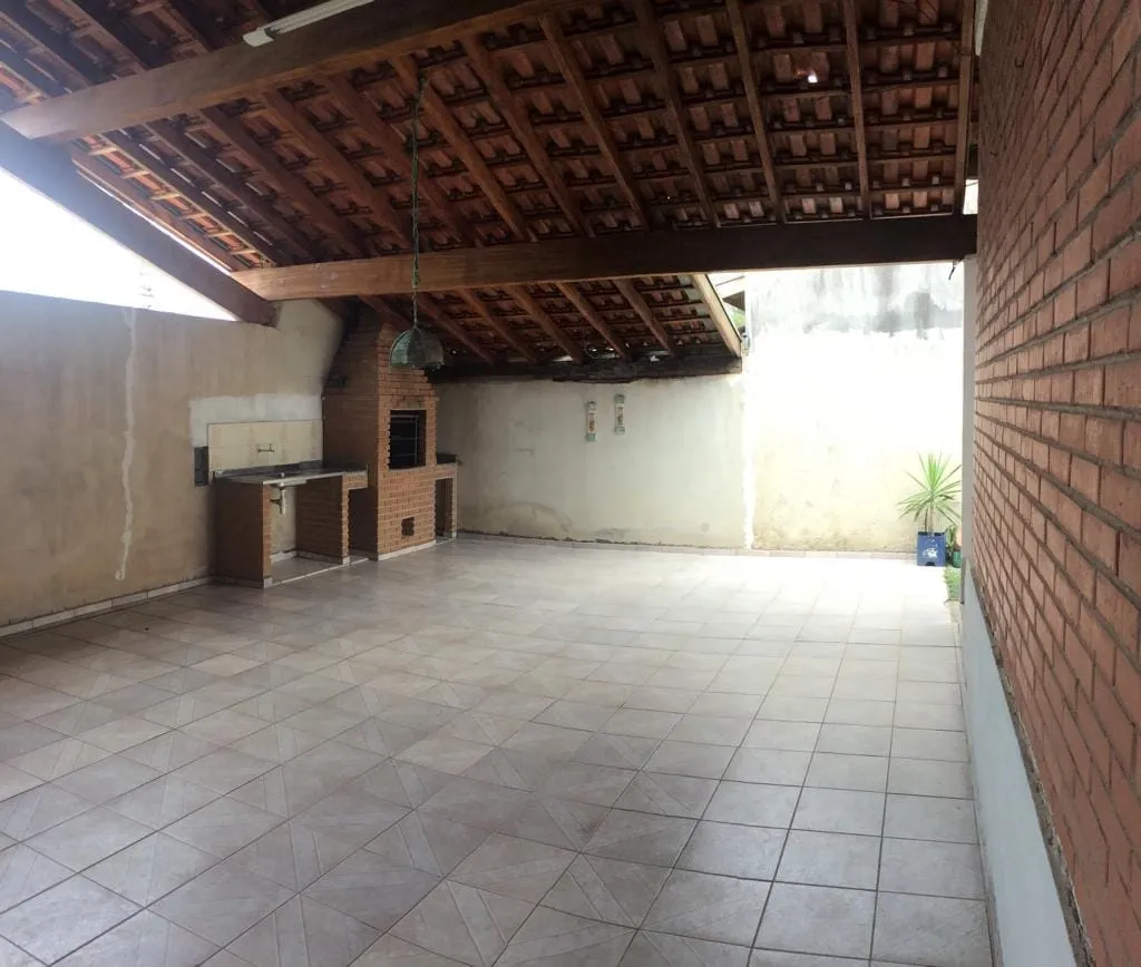 Imagem Casa à venda 3 Quartos, 2 Vagas, 400M², Campo Alegre, Pindamonhangaba - SP