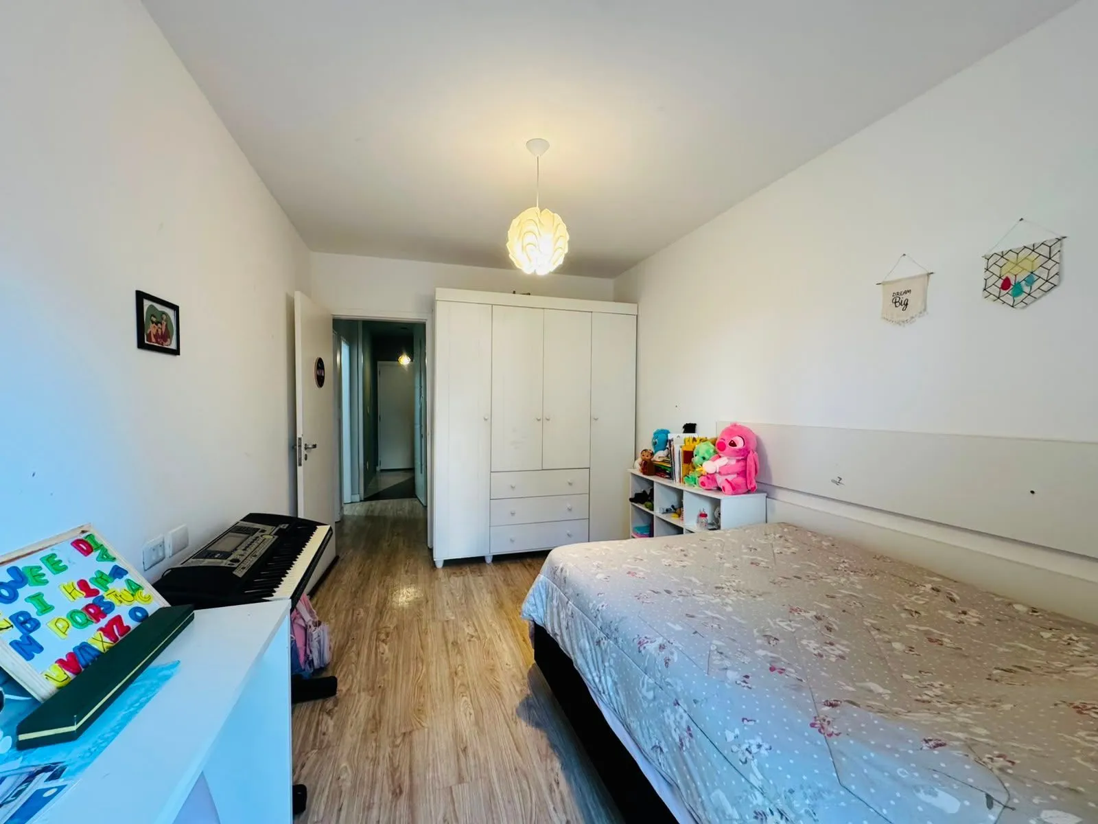 Imagem Bela Vista: Apartamento com 2 Dormitórios e 2 Vagas em Localização Privilegiada