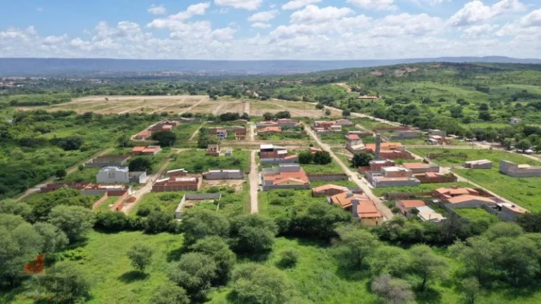 Imagem Terreno a Venda no bairro Salesianos - Juazeiro do Norte, CE