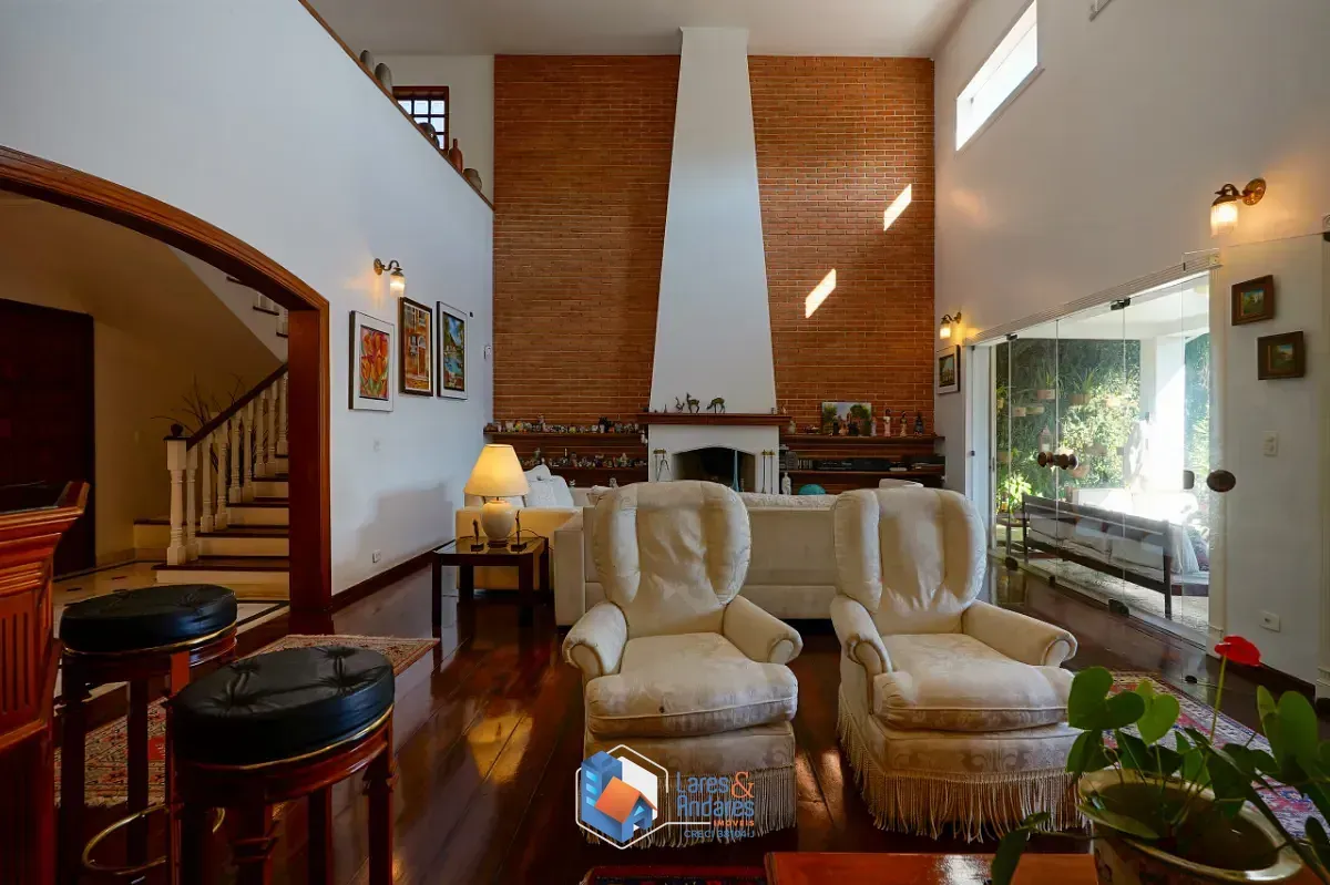 Imagem Casa para venda em Jardim Leonor com 3 quartos, sendo 3 suítes, 340m²