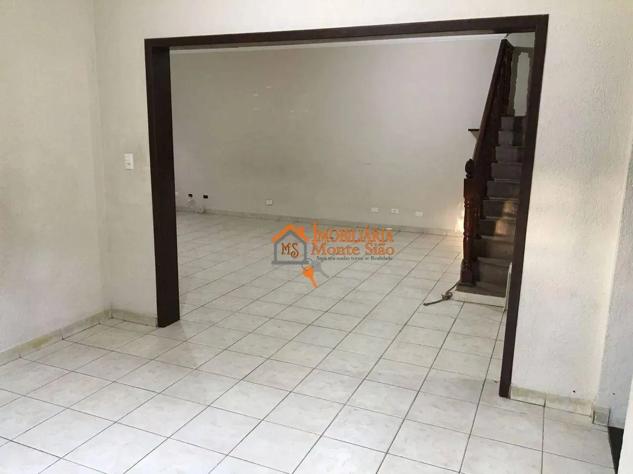 Imagem Sobrado com 5 dormitórios à venda, 344 m² por R$ 2.663.000,00 - Jardim Rosa de Franca - Guarulhos/SP