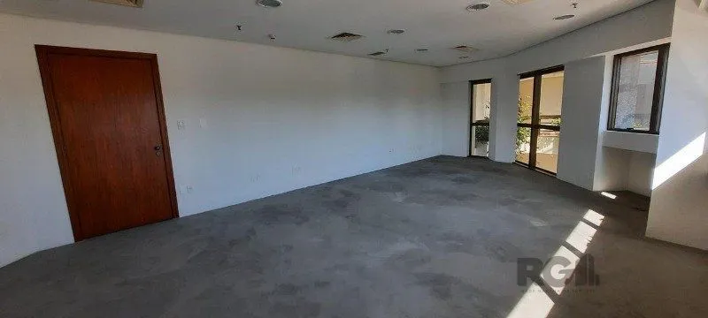 Imagem SALA COMERCIAL NA PADRE CHAGAS - MOINHOS DE VENTO