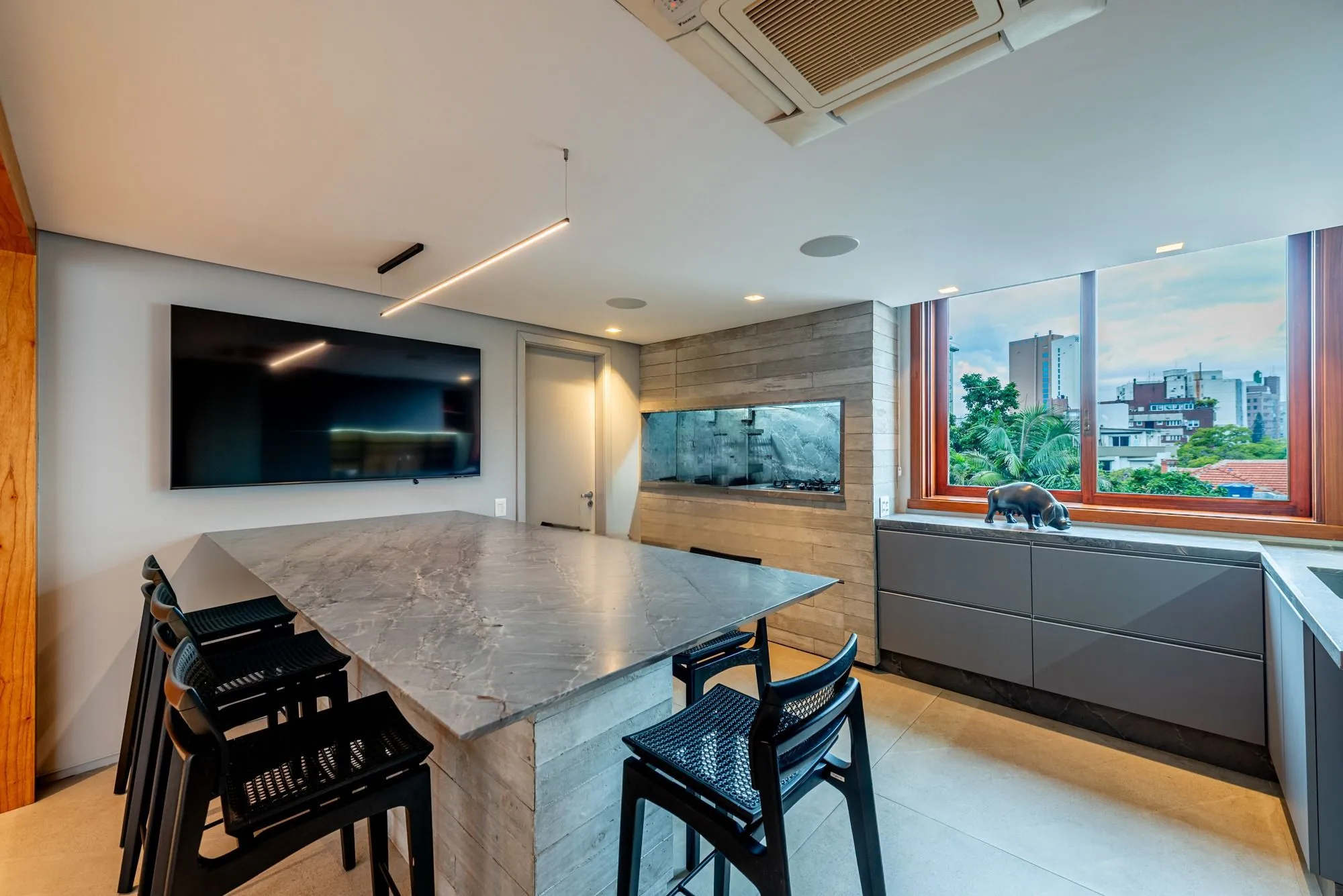 Imagem Apartamento 3 dormitórios à venda no Moinhos