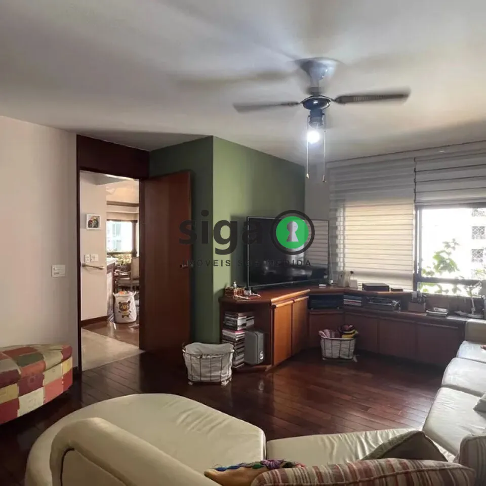 Imagem Apartamento à venda com 240m², 3 quartos e 3 vagas na Vila Mariana