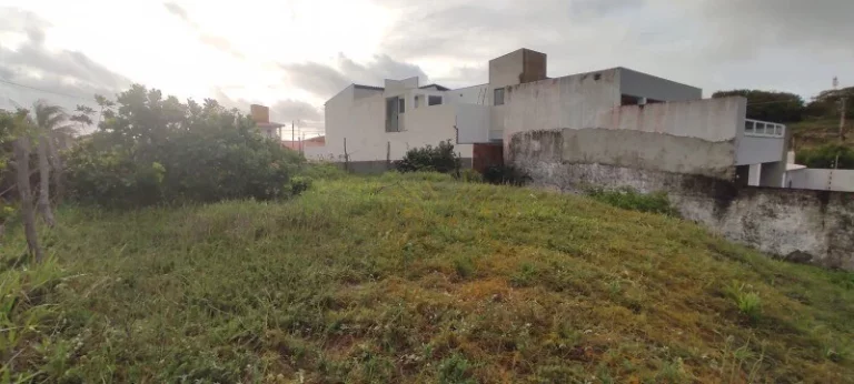 Imagem Terreno à venda de 400m² no Robalo, Aracaju-SE. Próximo ao Bar Moqueca Alagoana. OPORTUNIDADE!