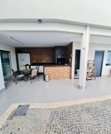Casa com 3 Quartos à Venda, 280 m² em Sul (Águas Claras) - Brasília