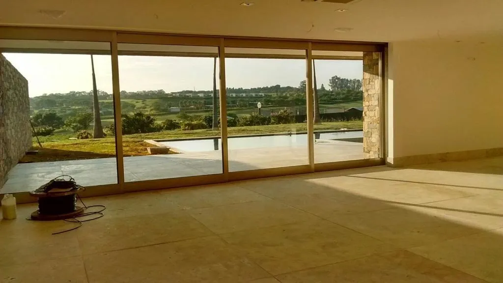 Imagem Casa de 1.900,00m² localizada no Condomínio Fazenda Boa Vista.