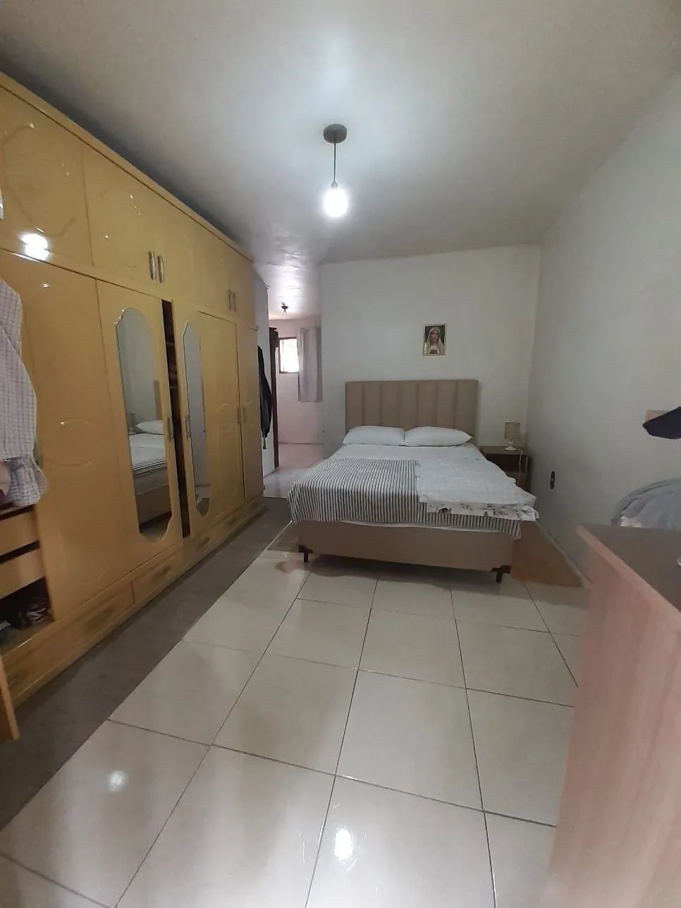 Imagem Casa Residencial Semimobiliada à Venda em Porto Alegre, RS