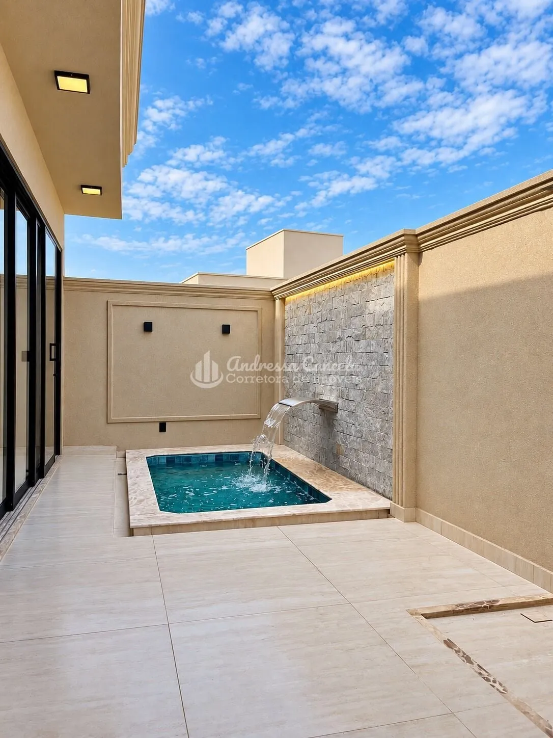 Imagem Eville Rio Preto - Casa nova à venda Eville Rio Preto (condomínio fechado) - R$ 880.000
