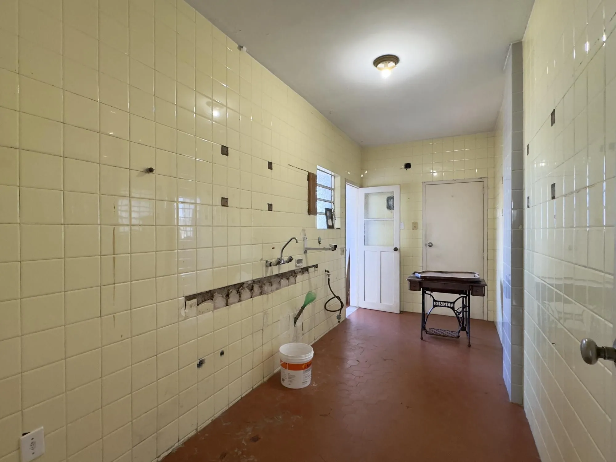 Imagem APARTAMENTO 3 DORMITÓRIOS COM LINDA VISTA DA CATEDRAL NO CENTRO HISTÓRICO
