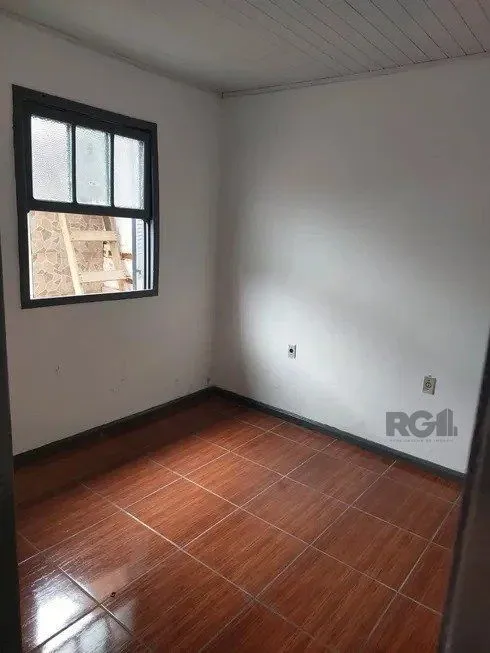 Imagem Casa de 2 dormitórios no bairro Sarandi