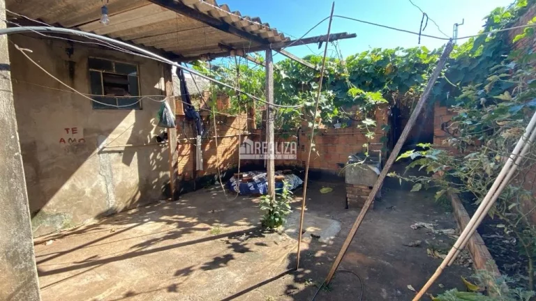Imagem Casa à venda no Bairro Parque das Américas, Uberaba