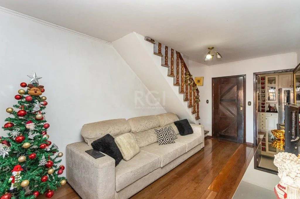 Imagem Cobertura duplex no Sarandi de 3 dormitórios e 2 vagas