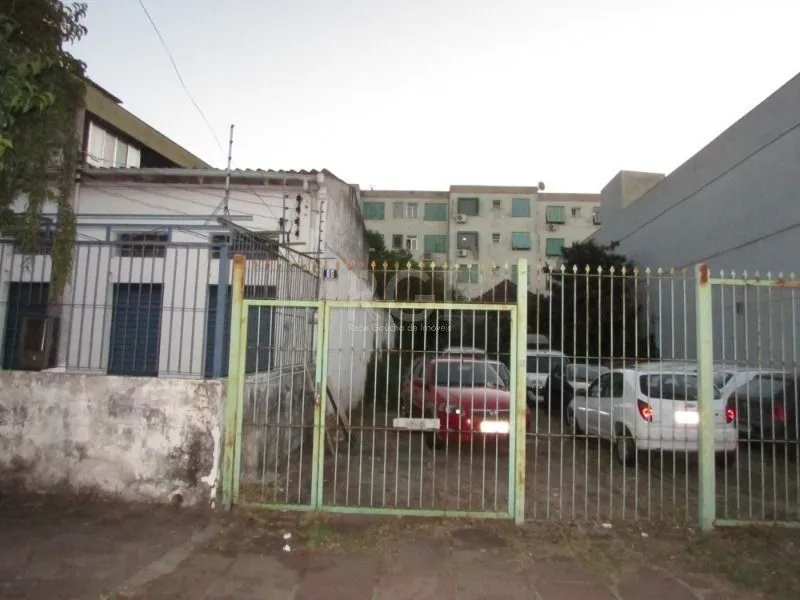 Imagem Terreno prox da assis brasilm, para Venda - 842m², São João