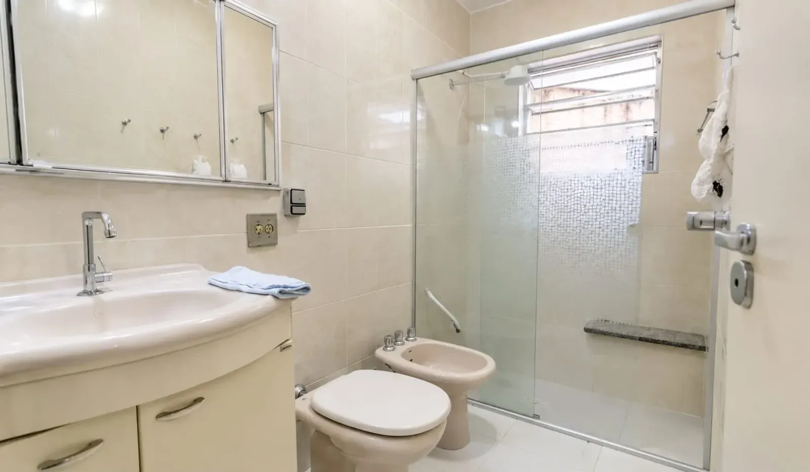 Imagem Casa com 4 Quartos à Venda, 150 m² em Parque Continental - São Paulo