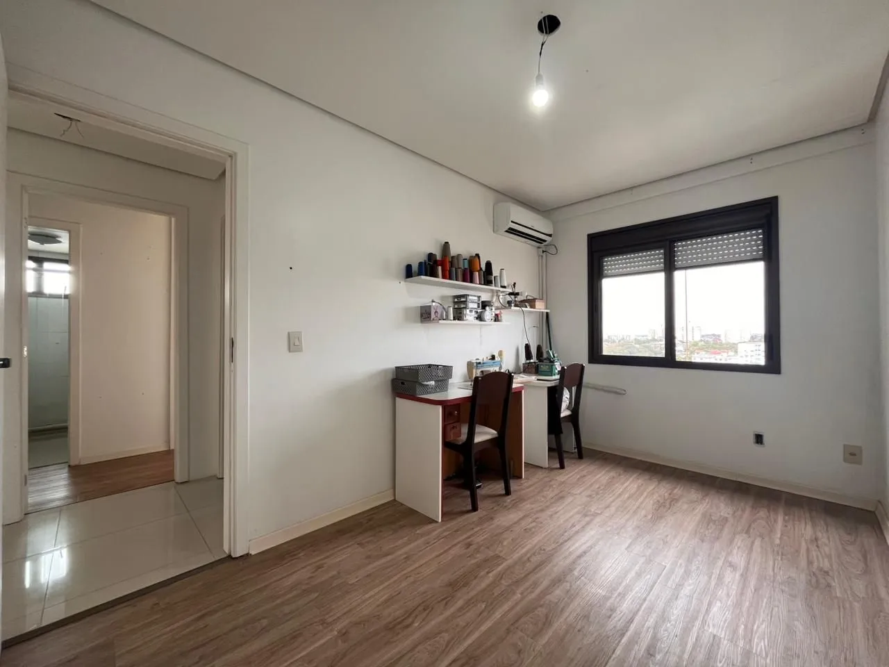 Imagem Excelente apartamento de 2 dormitórios com vaga dupla e depósito