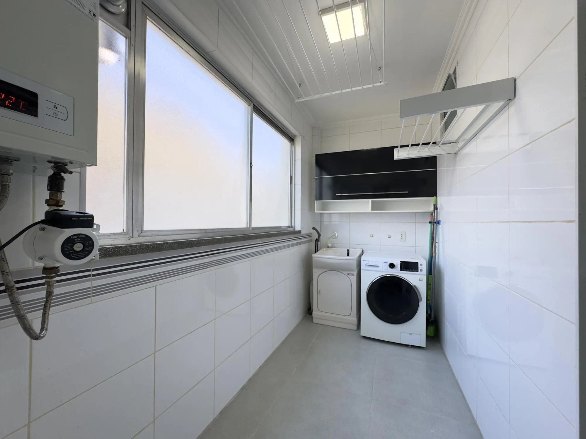 Imagem Apartamento mobiliado de 71m², com 2 dormitórios, sendo 1 suíte e vaga no Centro