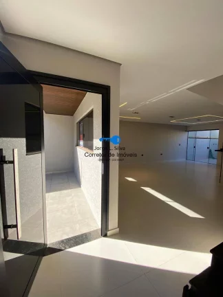 Imagem Casa Espetacular 3 Dormitórios 1 Suíte Garagem 2 carros Portal dos Ipês 3 !