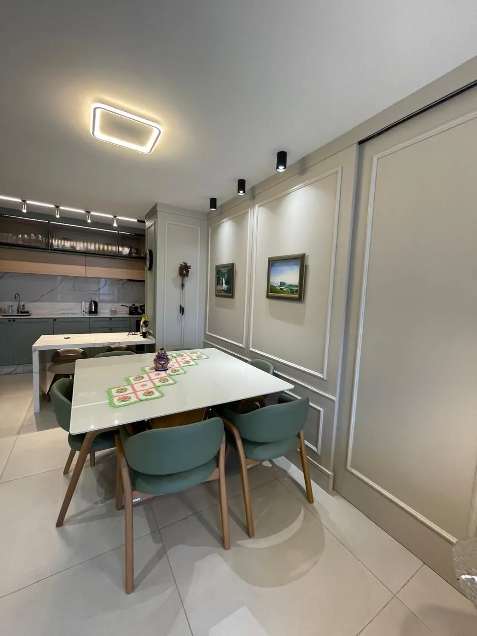 Imagem Apartamento à venda em Torres, Centro, com 2 quartos, 76,87m2