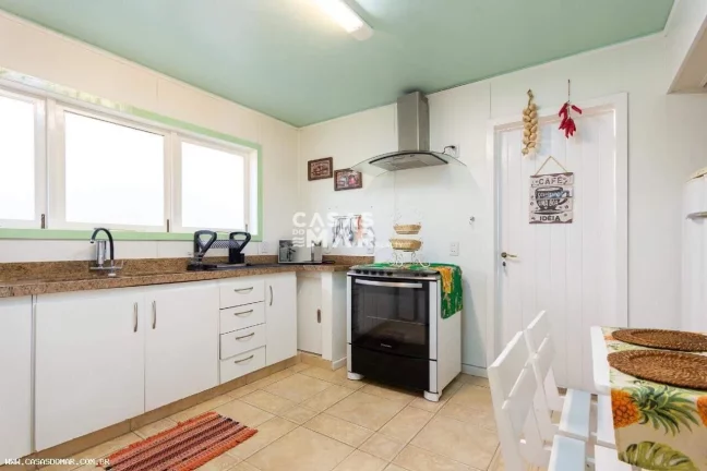 Imagem Imperdível: Casa de luxo com 5 quartos e 5 suítes na Ferradurinha, Armação dos Búzios-RJ!