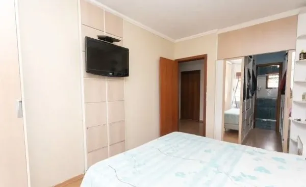 Imagem Casa sobrado no bairro Ecoville de 3 dormitórios e 4 vagas