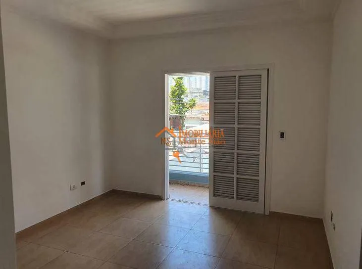 Imagem Sobrado com 3 dormitórios à venda, 135 m² por R$ 980.000,00 - Vila das Palmeiras - Guarulhos/SP