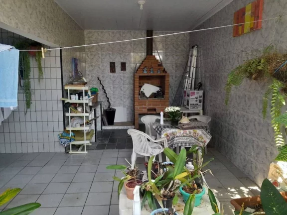 Imagem Sobrado com 3 dormitórios à venda, 199 m² por R$ 1.200.000,00 - Mirim - Praia Grande/SP