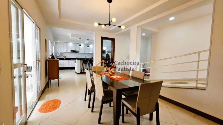 Imagem Casa com 3 suítes à venda - Jardim Nova Cachoeira - Cachoeira Paulista/SP