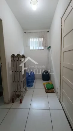 Imagem CASA DE LAJE COM EDÍCULA NO ITAUM