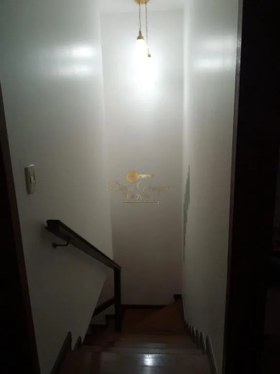 Imagem Casa em Condomínio para Venda em Teresópolis / RJ no bairro Araras