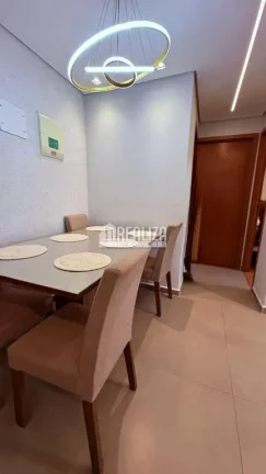 Imagem Apartamento à venda no Condomínio Lago das Brisas, em Uberaba com 2 dormitórios e piscina!