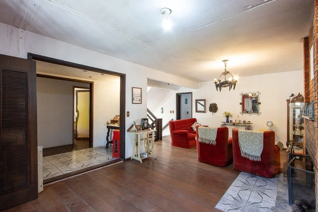 Imagem Casa para Venda - 572m², 5 dormitórios, sendo 1 suites, Cavalhada