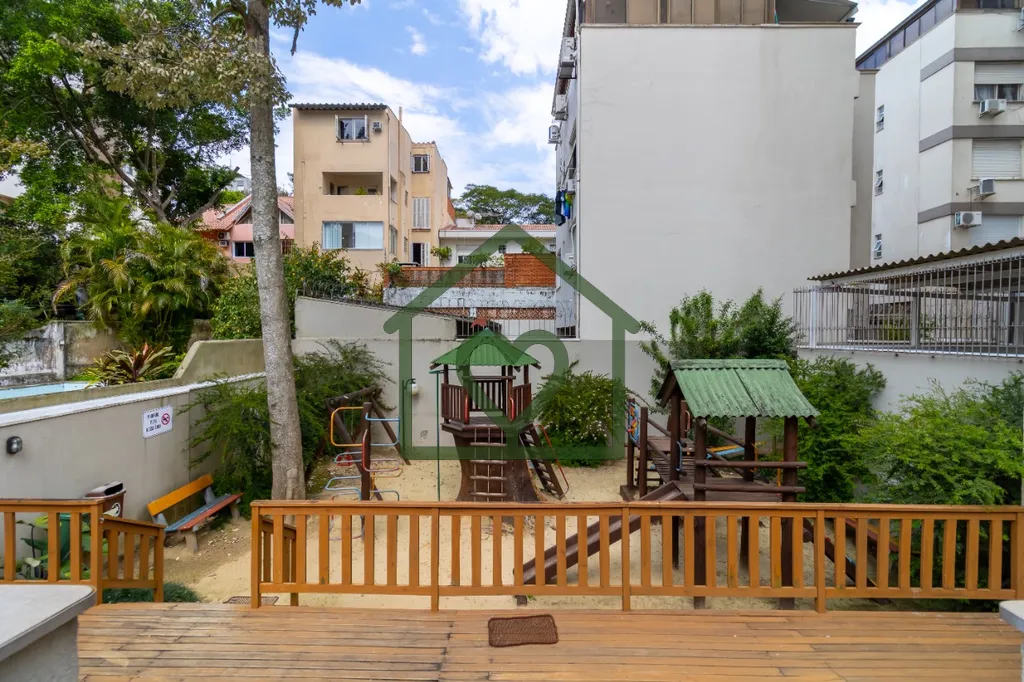 Imagem Exclusivo - Apartamento com Vista Deslumbrante no Petrópolis 
 
Encante-se com este maravilhoso apa...