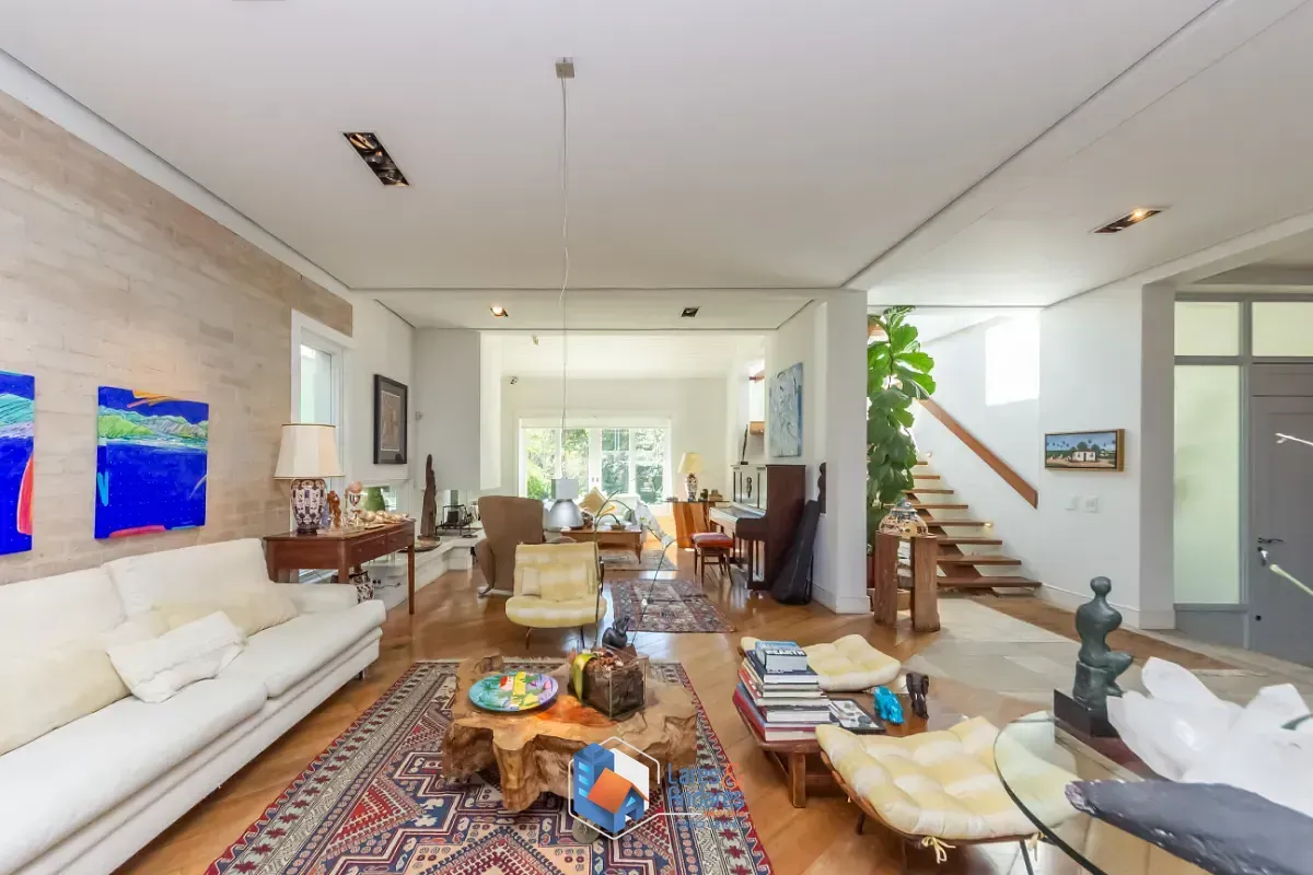 Imagem Casa para venda em Jardim dos Estados com 4 quartos, sendo 2 suítes, 389m²