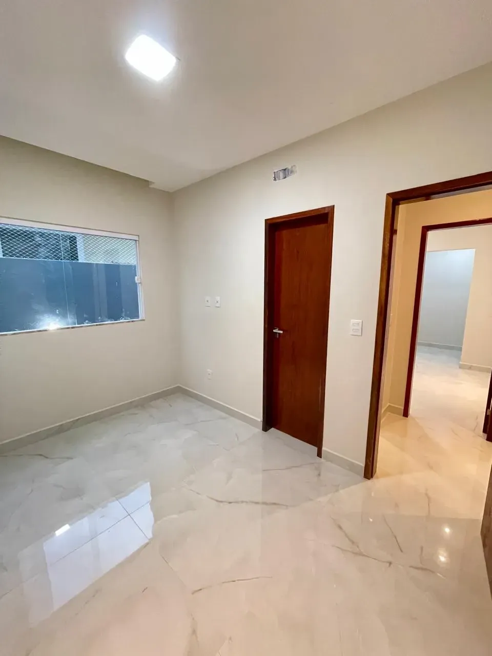 Imagem Casa de Condomínio com 3 Quartos à Venda, 200 metros em Cajupiranga - Parnamirim