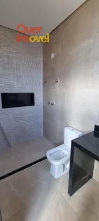 Imagem Oportunidade única: Casa de alto padrão em condomínio à venda em Ribeirão Preto-SP no Residencial E Empresarial Alphaville! 4 quartos, 4 suítes, 2 salas, 7 banheiros, 6 vagas de garagem, 421m². Quer Imóvel Negócios Imobiliários!