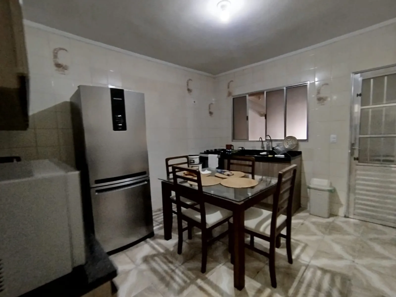 Imagem Oportunidade de Investimento - Casa ou Terreno à Venda | 350 m² | Próximo à Av. Maria Luiza Americano