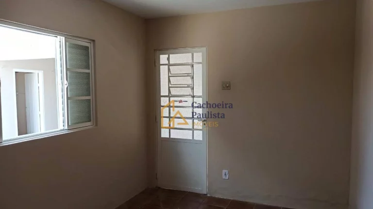 Imagem Casa com 3 dormitórios à venda - Centro - Cachoeira Paulista/SP