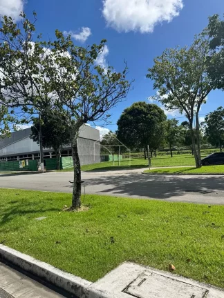Imagem Terreno Comercial de 450m² no Alphaville Jacuhy - De Frente para o Contorno