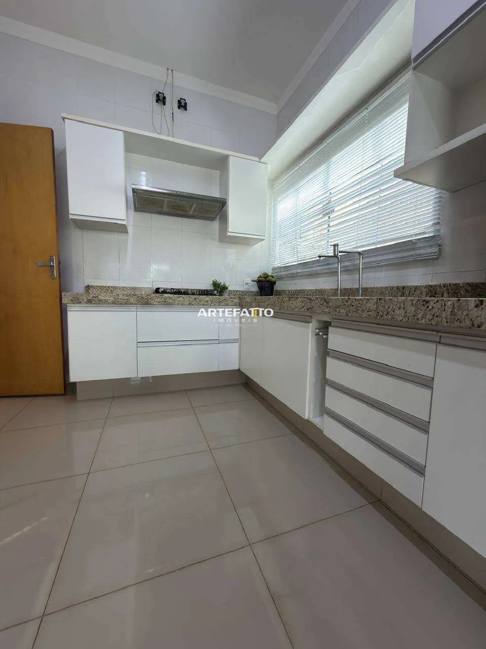 Imagem Casa à venda em Franca, Esplanada Primo Meneghetti, com 3 quartos, 169m2