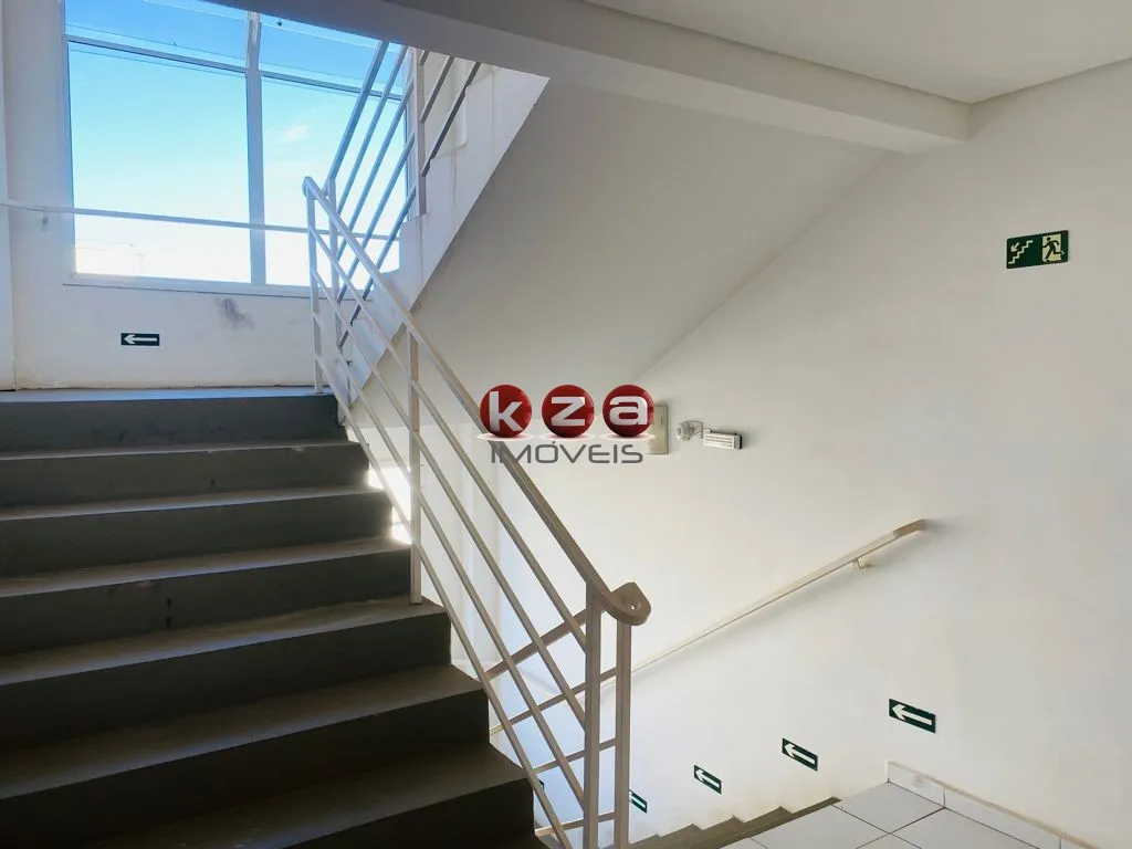 Imagem Apartamento à venda em Vinhedo-SP no Condomínio Edifício Vienna II: 2 quartos, sala, banheiro, 1 vaga, 58m².