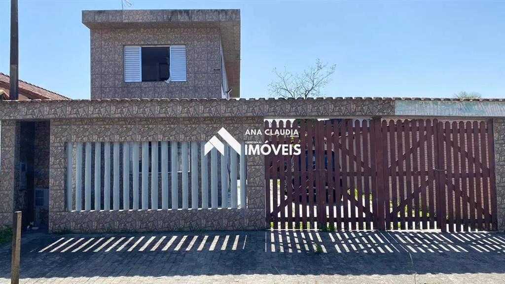 Foto do imóvel Casa a venda em Mongaguá, lote inteiro em RUA SANTA CECILIA, 975 - AGENOR DE CAMPOS, MONGAGUÁ - SP