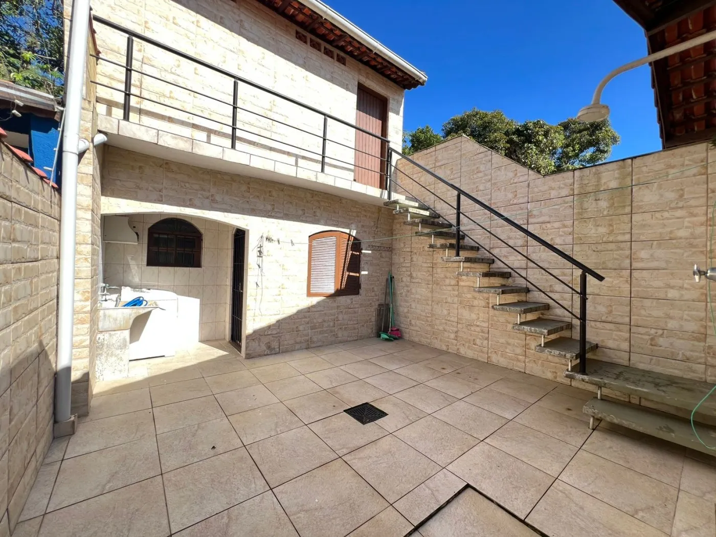 Imagem Casa para Venda em Praia Grande, Real, 2 dormitórios, 1 suíte, 2 banheiros, 2 vagas