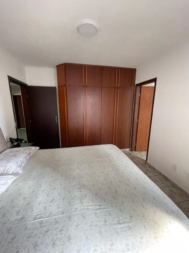 Imagem Apartamento à venda 3 Quartos, 1 Suite, 2 Vagas, 143M², Centro, Taubaté - SP | Edifício Saint Moritz