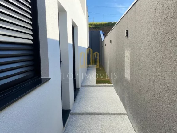 Imagem Lindo sobrado no condomínio Terras Alpha