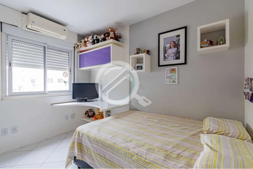 Imagem Excelente apartamento de 107m², 3 dormitórios no Jardim Botânico! Sou um apartamento de 113m² pr...