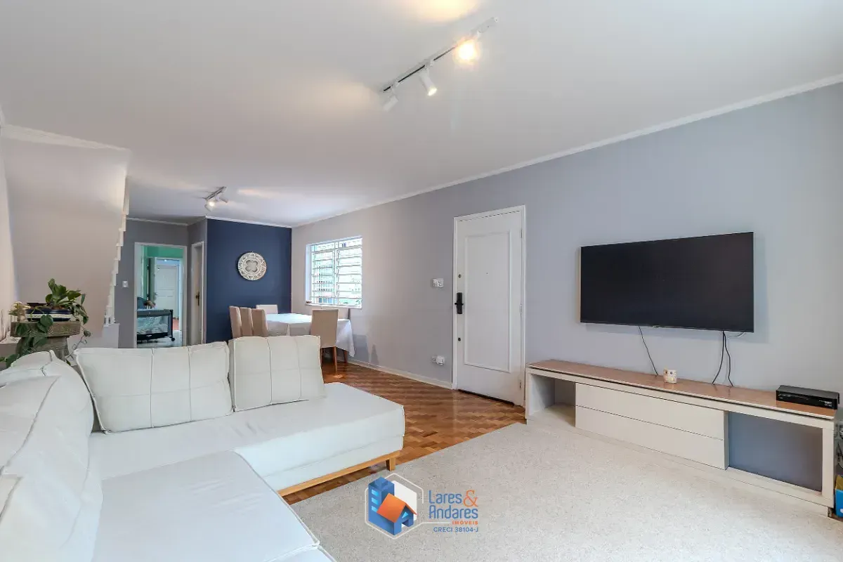 Imagem Sobrado para venda em Vila Clementino com 3 quartos, sendo 1 suíte, 161m²
