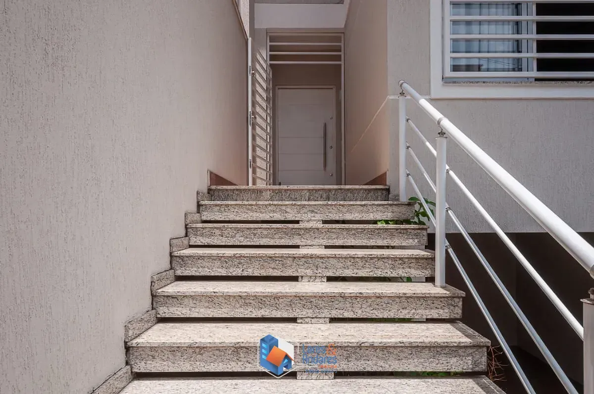 Imagem Sobrado para venda em Santana com 3 quartos, sendo 3 suítes, 160m²