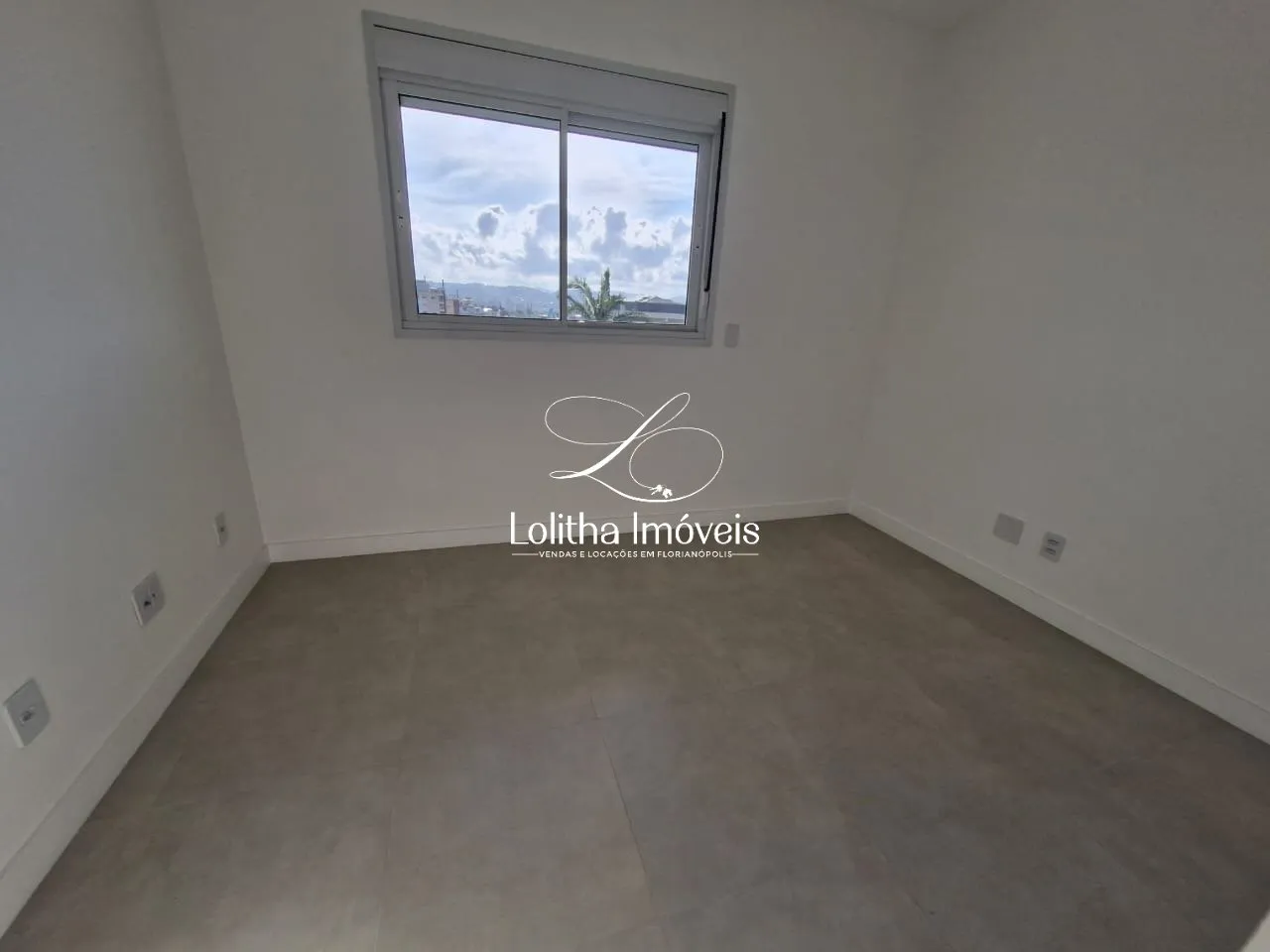 Imagem APARTAMENTO NOVO À VENDA COM CHURRASQUEIRA E VISTA PANORÂMICA EM CAPOEIRAS - FLORIANÓPOLIS/SC