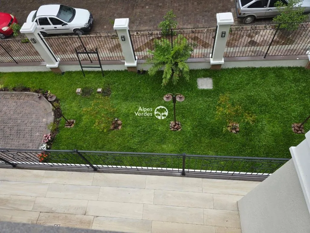 Imagem Vende-se Apartamento 1 suite em Canela a 2 minutos da Catedral de Pedra